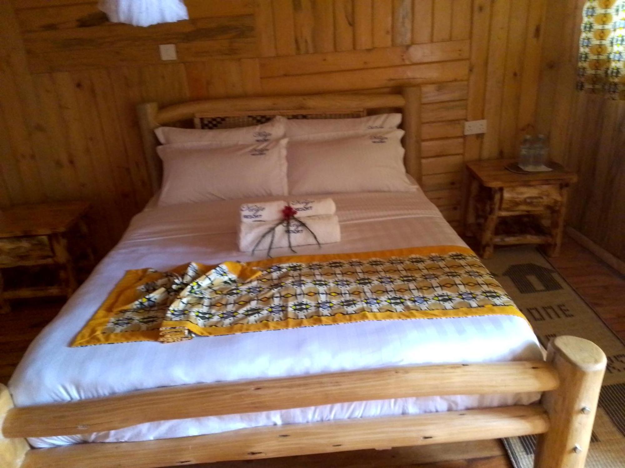 Keije Resort Bunyonyi Kabale Bilik gambar